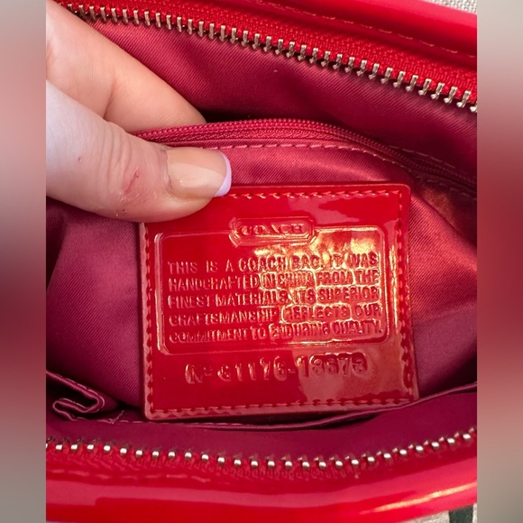 Coach Cherry Red Liquid Gloss Hippie Legacy Patent Poppy Handbag - Picture 6 of 8